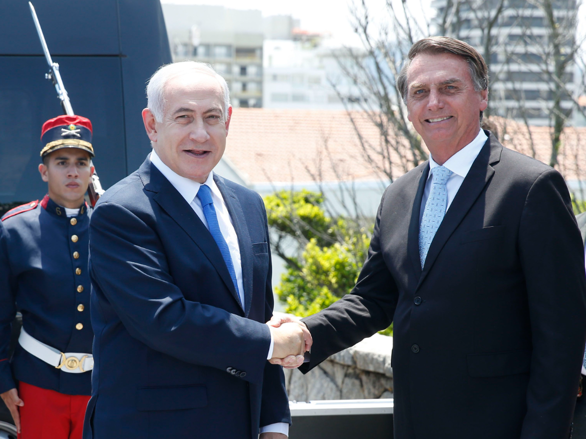 Bolsonaro: Soldado israelense merecia recepção honrosa no planalto