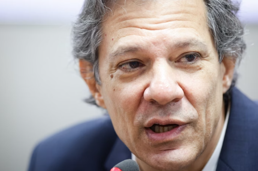 Haddad Minimiza Queda do Dólar: “É Natural que as Coisas se Acomodem”