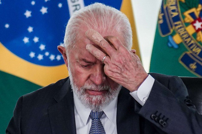 URGENTE: A queda de Lula está mais perto do que nunca; sua fraqueza é evidente