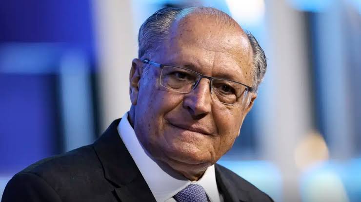 Geraldo Alckmin contraria Lula e toma decisão inesperada