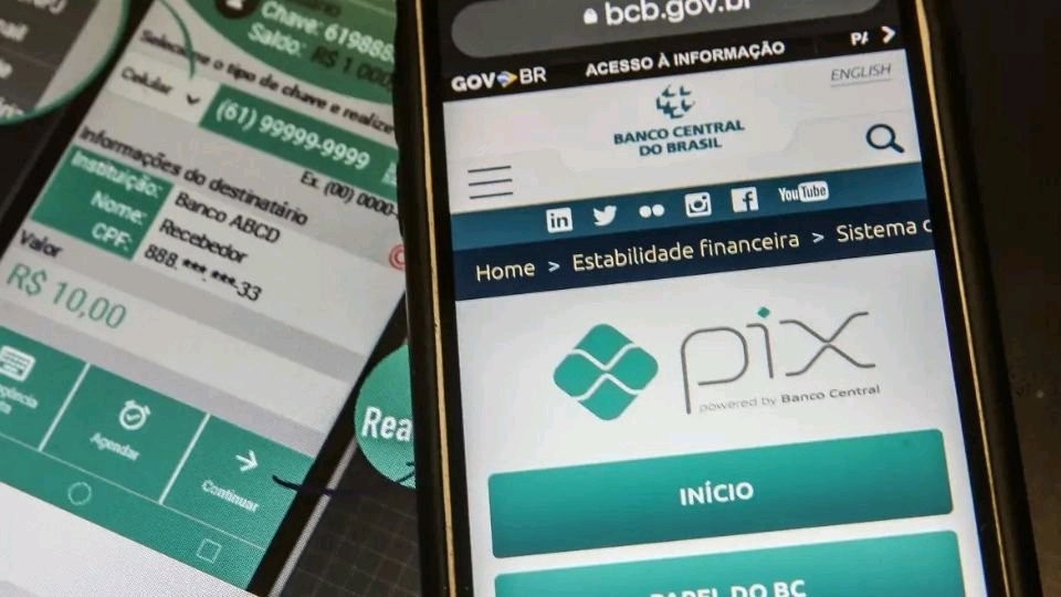 Pix acima de R$ 5 mil será taxado com notificação à Receita?