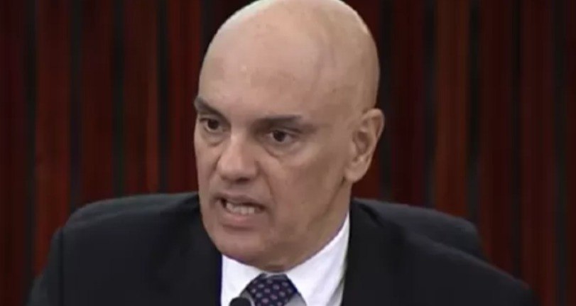 Presidente da OAB desafia Alexandre de Moraes em julgamento de Bolsonaro